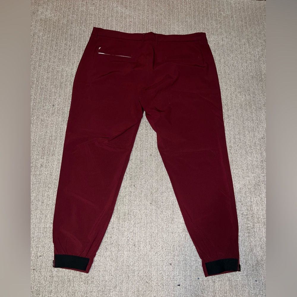 Primo Golf Joggers (Wine) — Size 38 Short Men’s